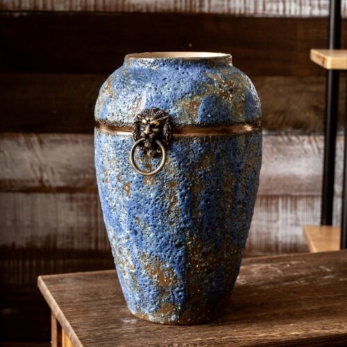 Rustic Lion Vase M 4 Rustic Lion Vase M 4